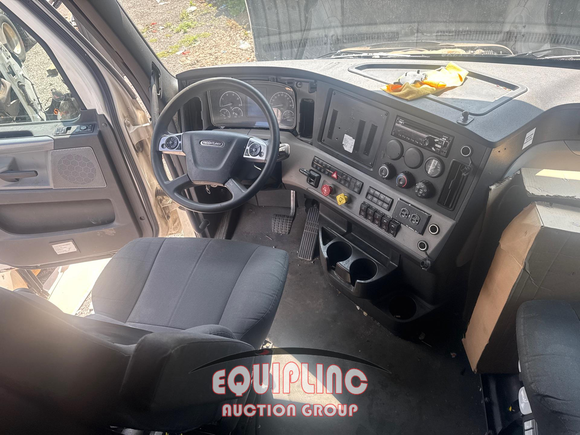 2021 Freightliner CASCADIA