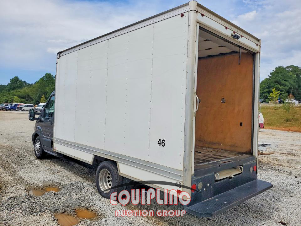 2022 Ford TRANSIT