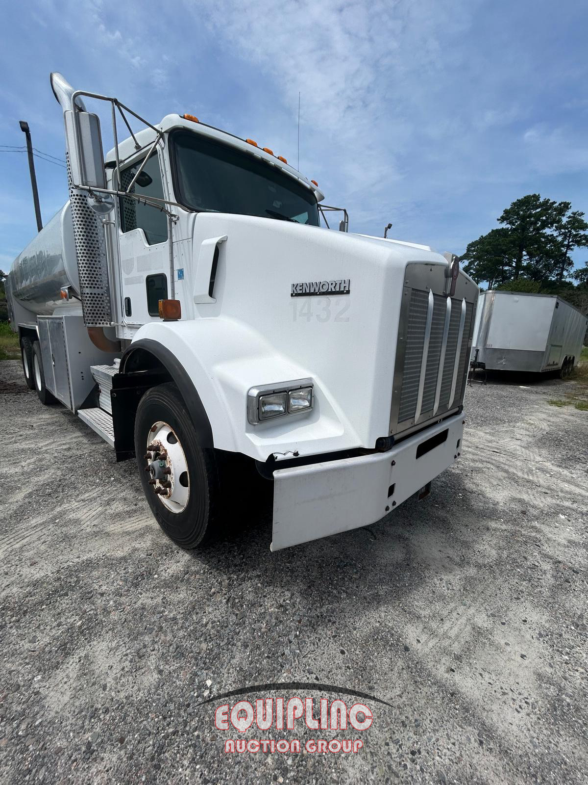 2009 Kenworth T8