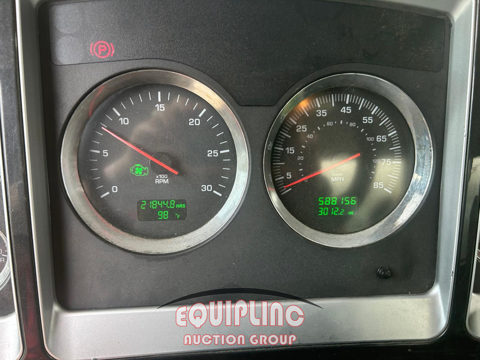 2009 Kenworth T8