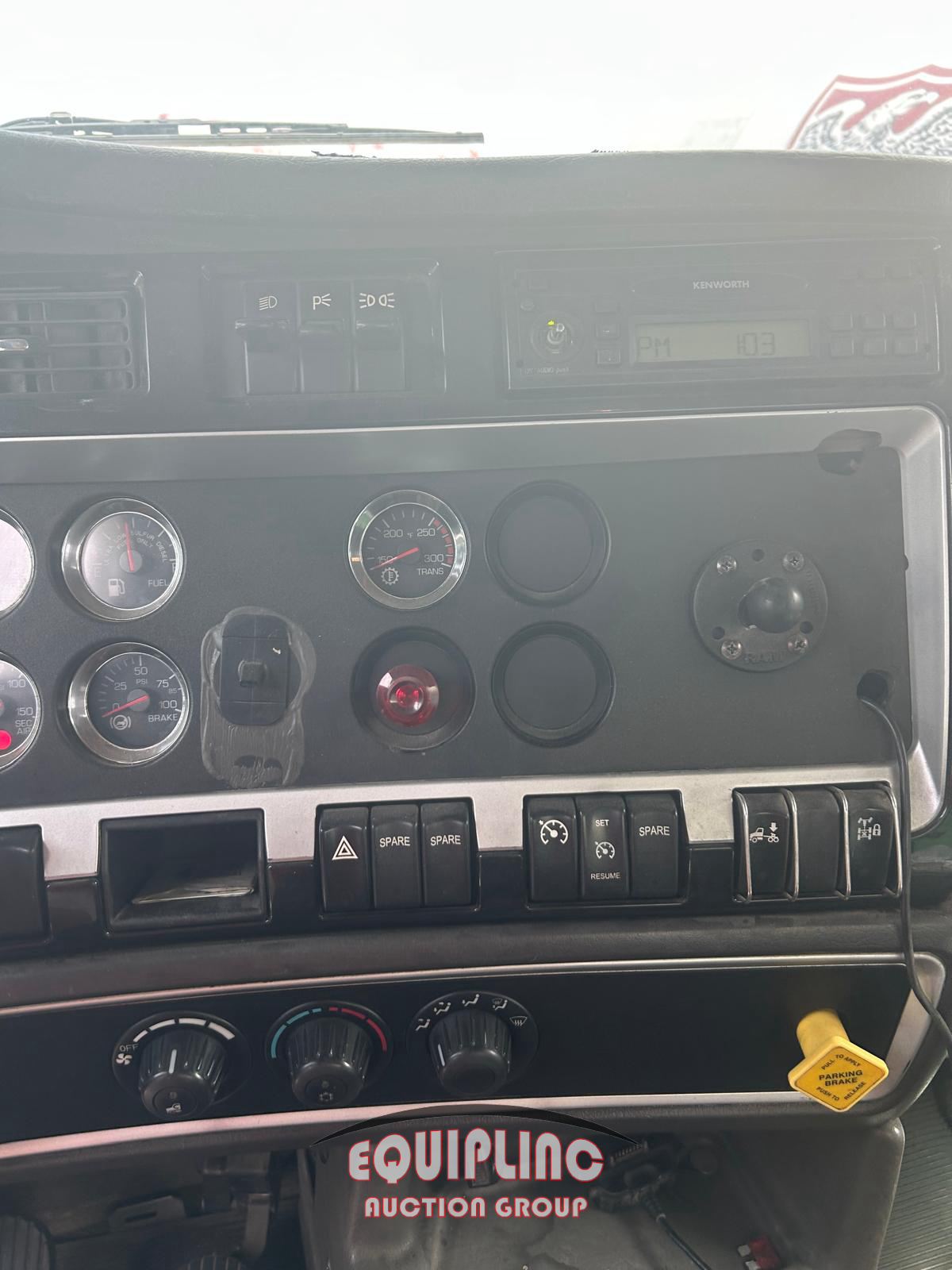 2009 Kenworth T8