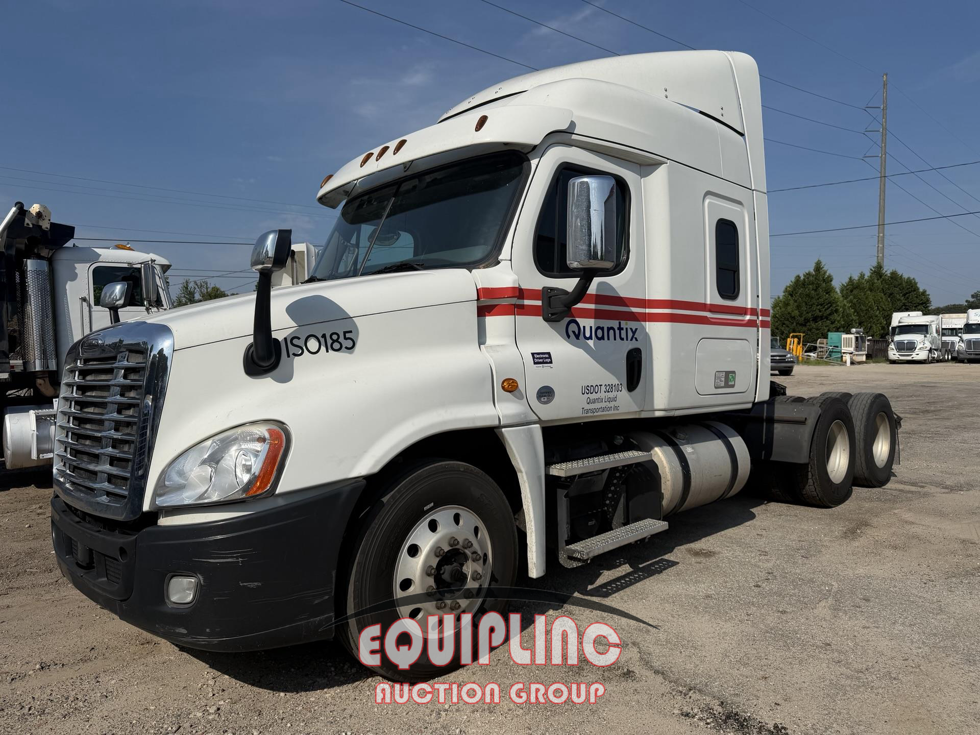 Photo of 2017 Freightliner CASCADIA