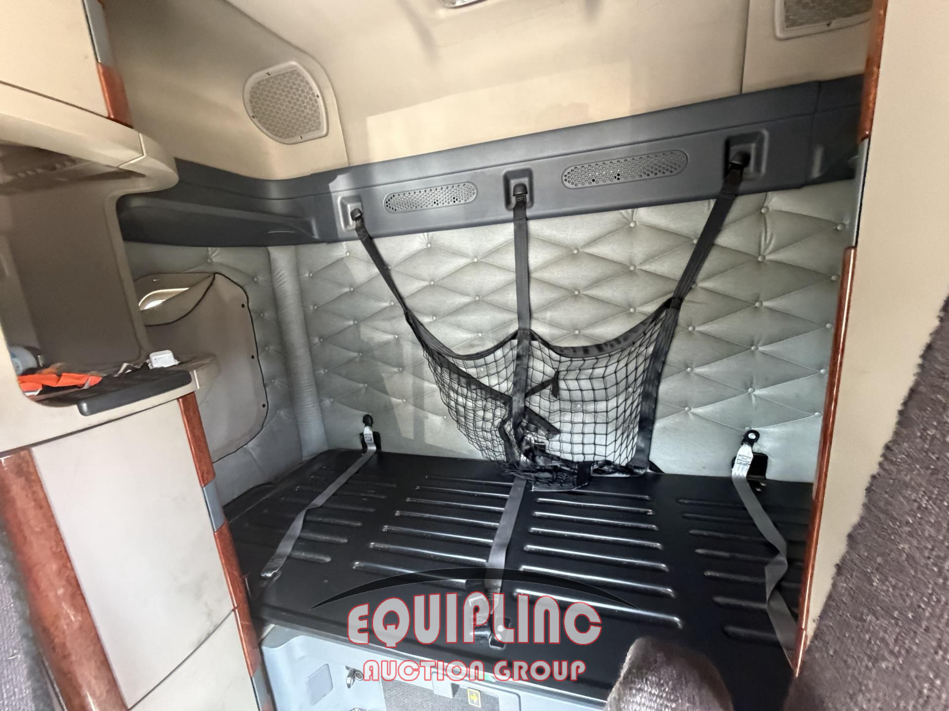 2017 Freightliner CASCADIA