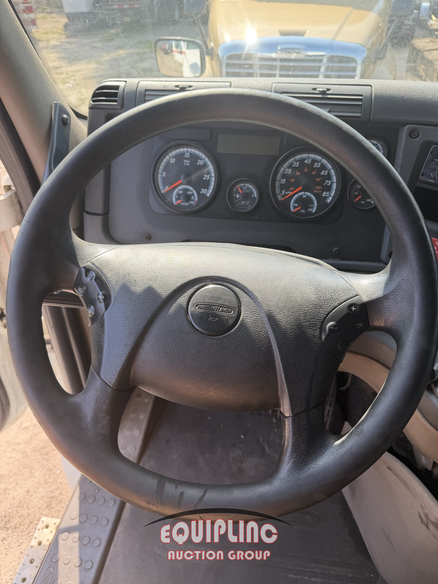 2017 Freightliner CASCADIA