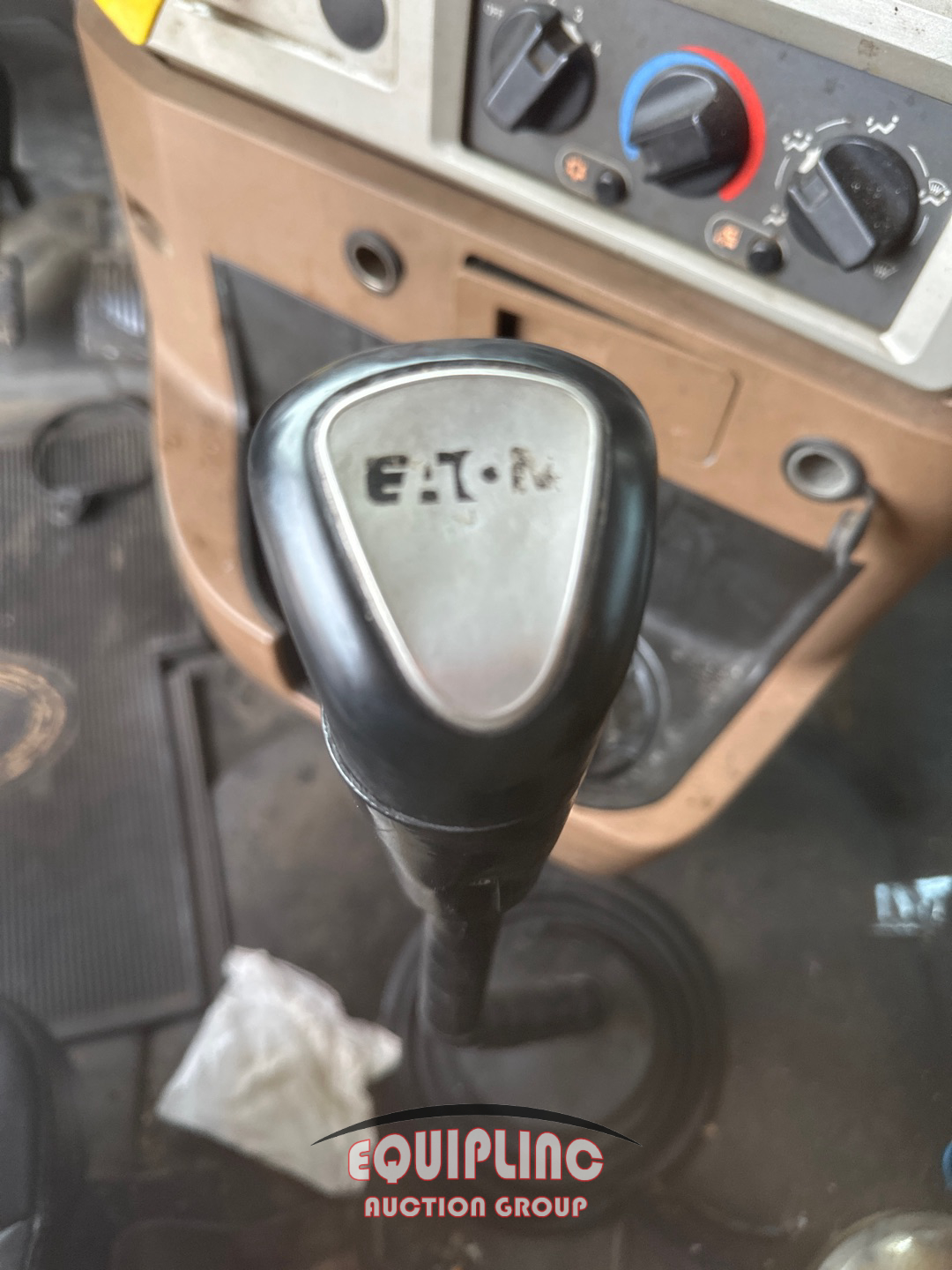 2014 Mack GU713