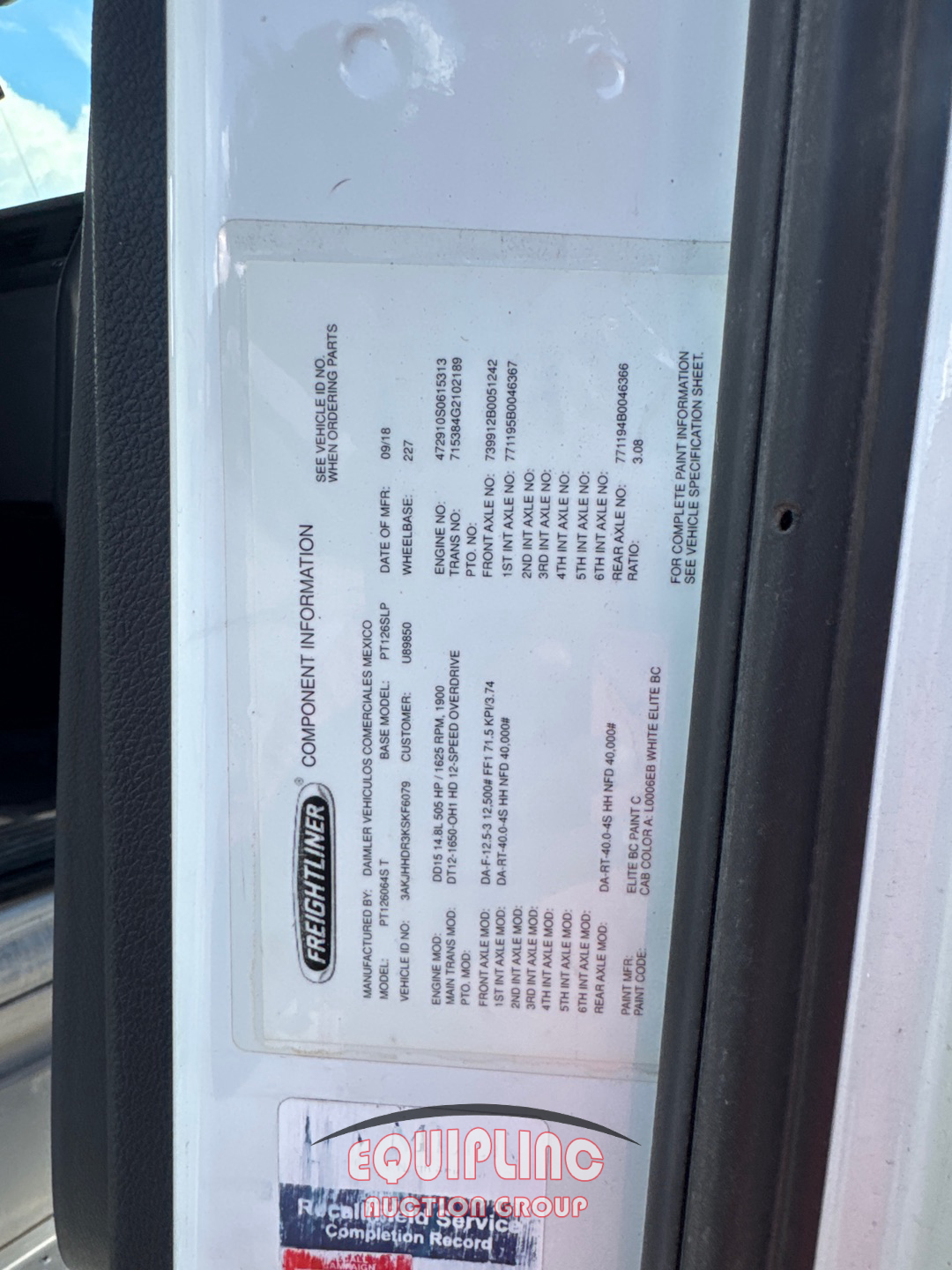 2019 Freightliner CASCADIA