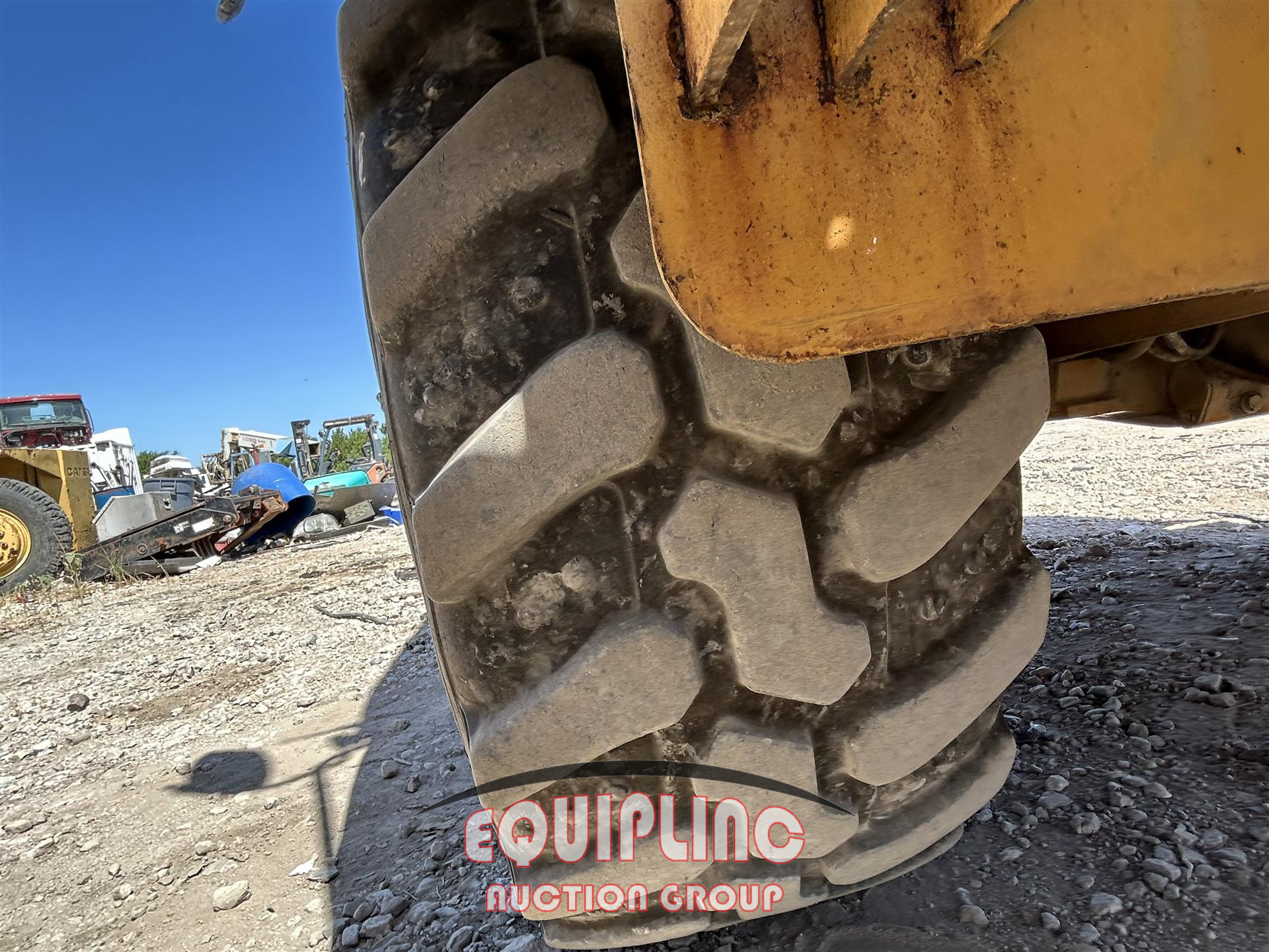 2019 Caterpillar 908M