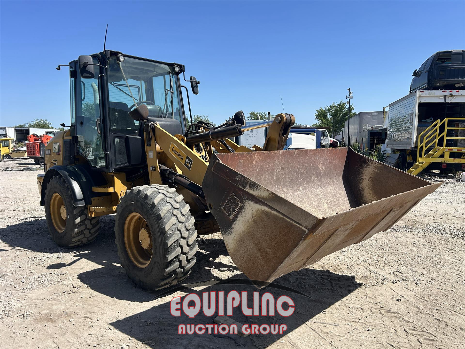 2019 Caterpillar 908M