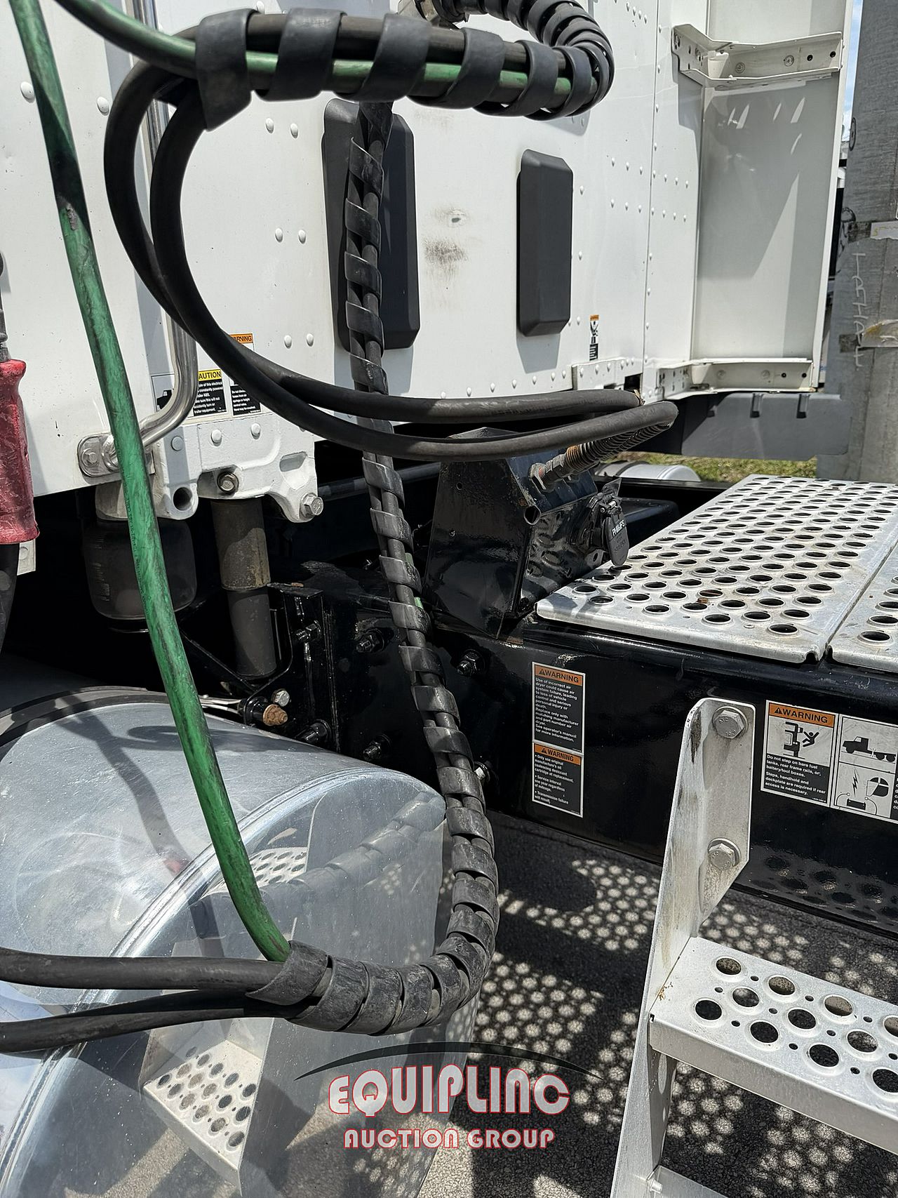 2023 Kenworth 680