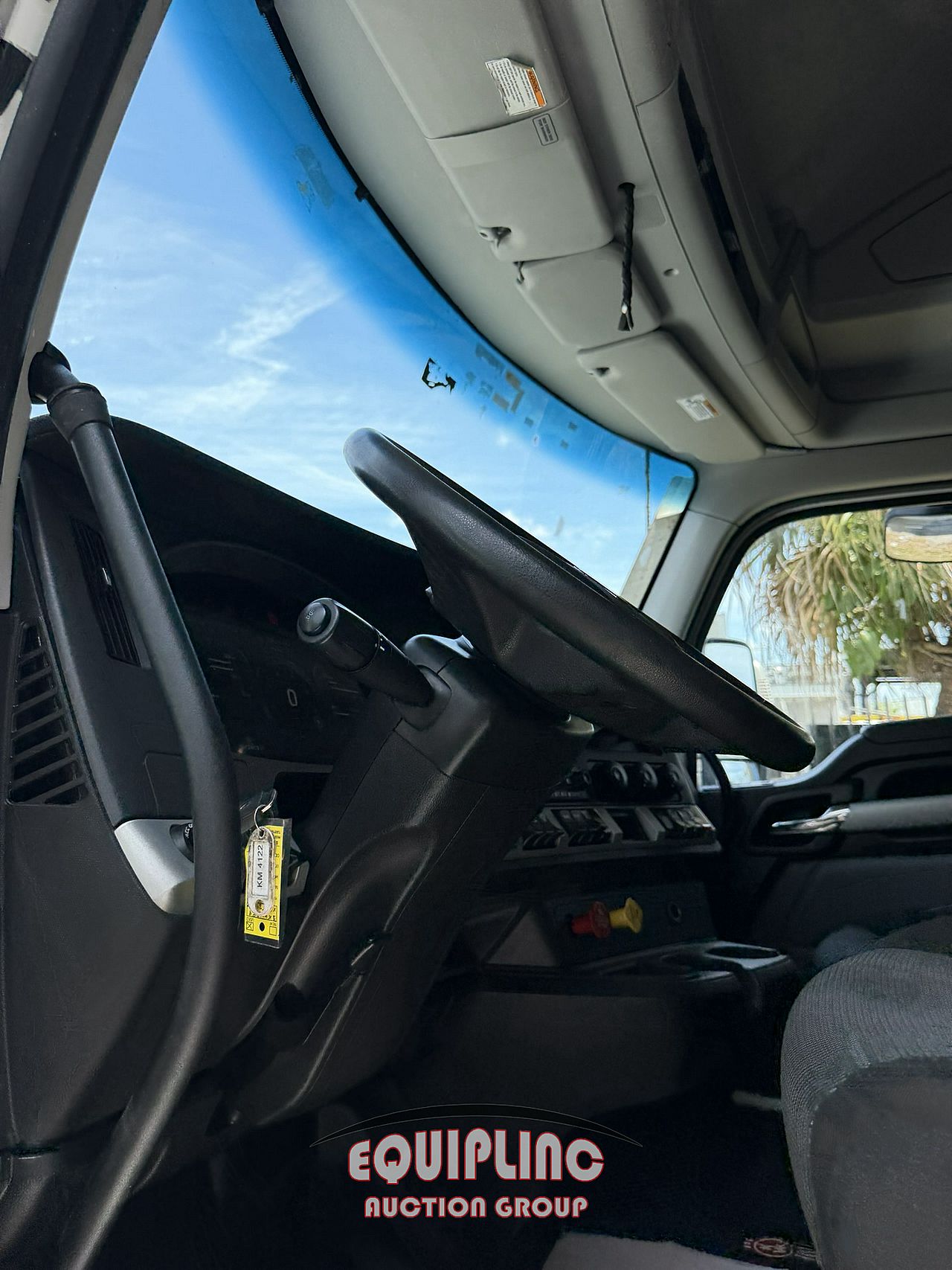 2023 Kenworth 680