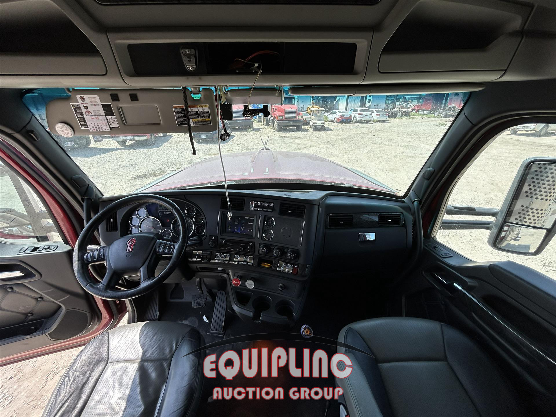 2021 Kenworth W900