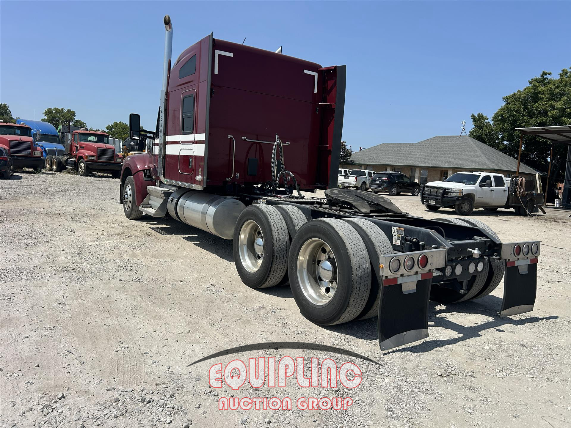 2021 Kenworth W900