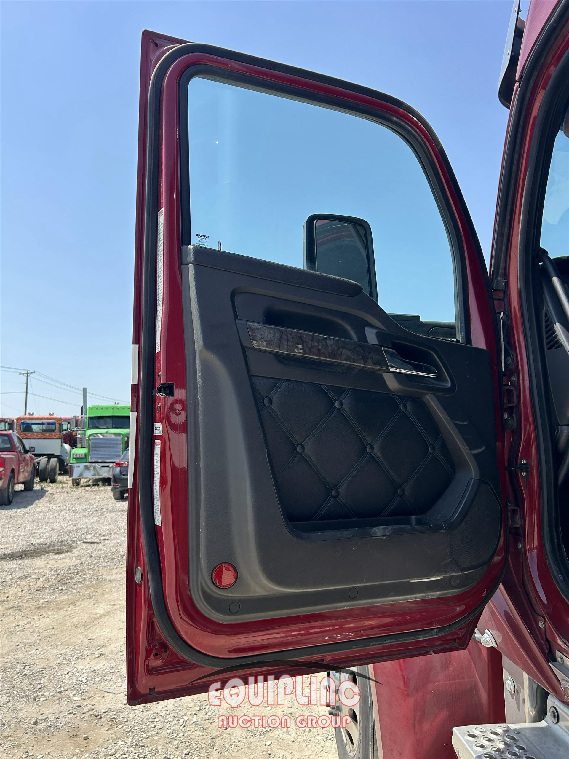 2021 Kenworth W900