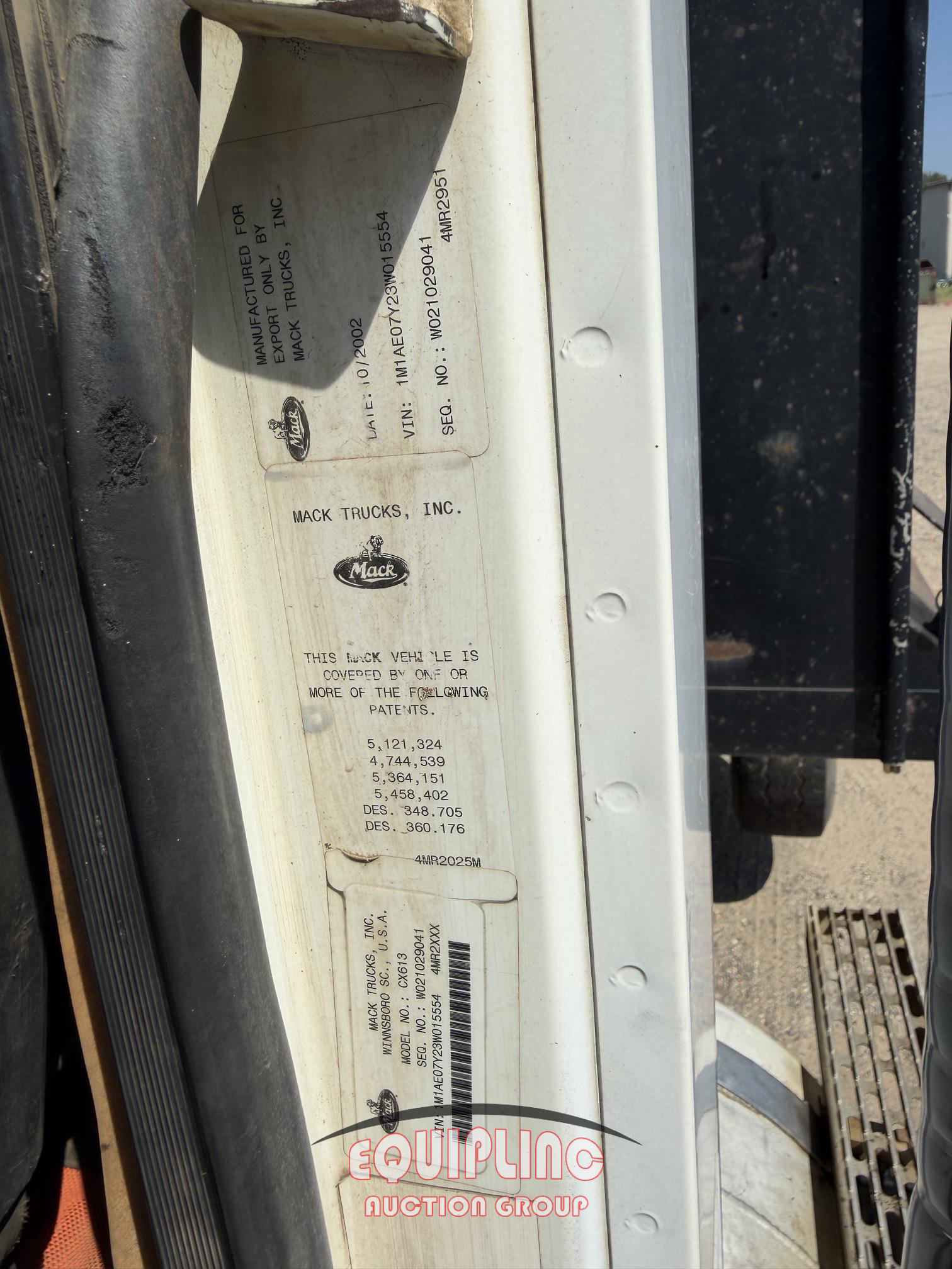 2003 Mack CX613