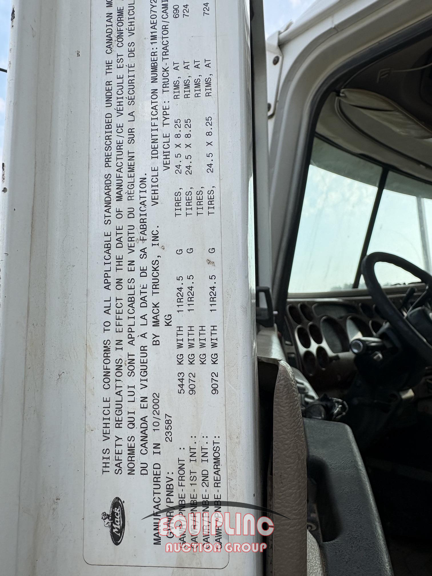 2003 Mack CX613
