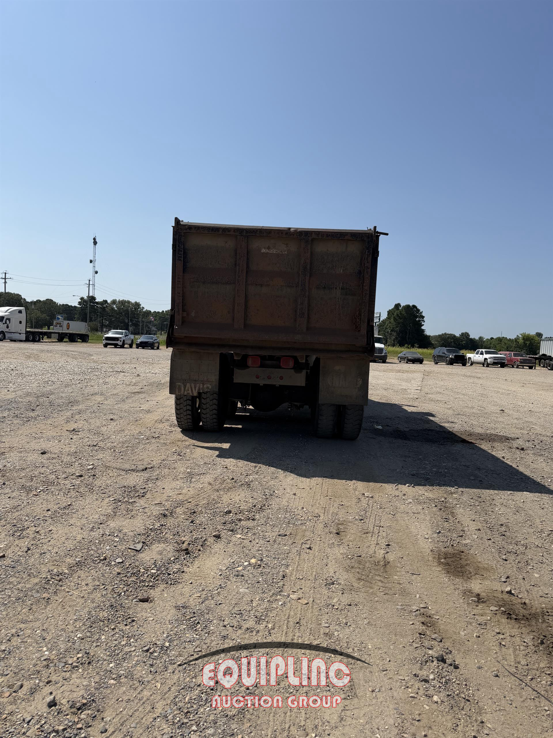 2003 Mack CX613