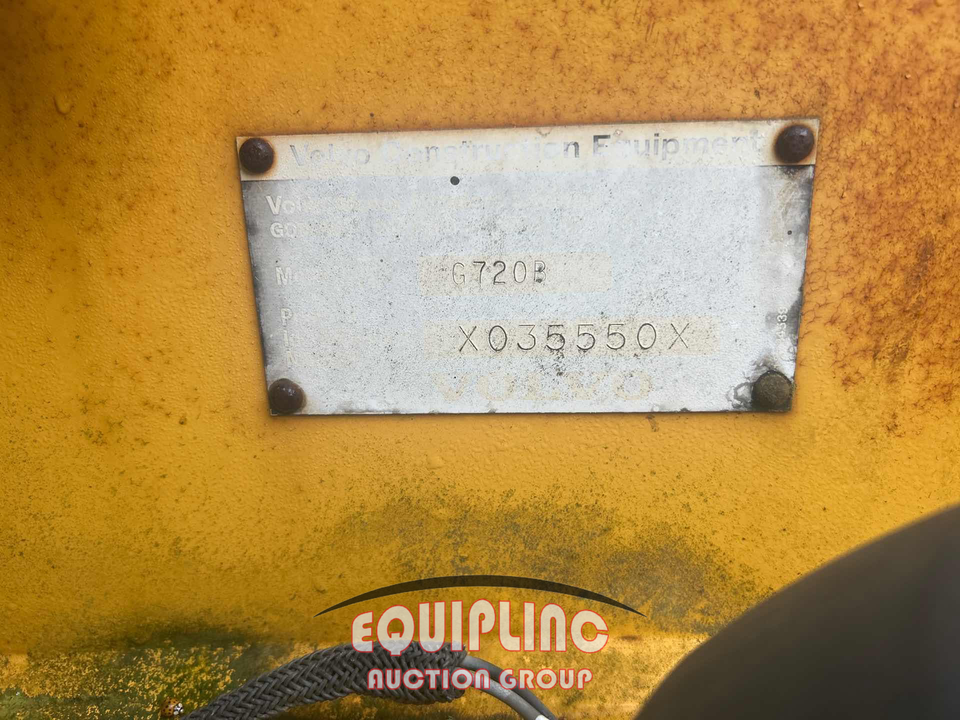 2003 Volvo G720B
