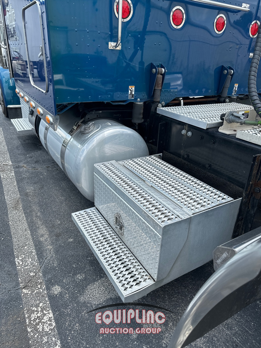 2019 Peterbilt 389