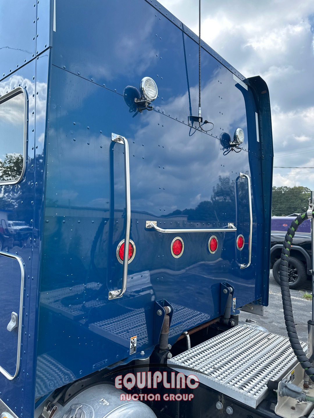 2019 Peterbilt 389