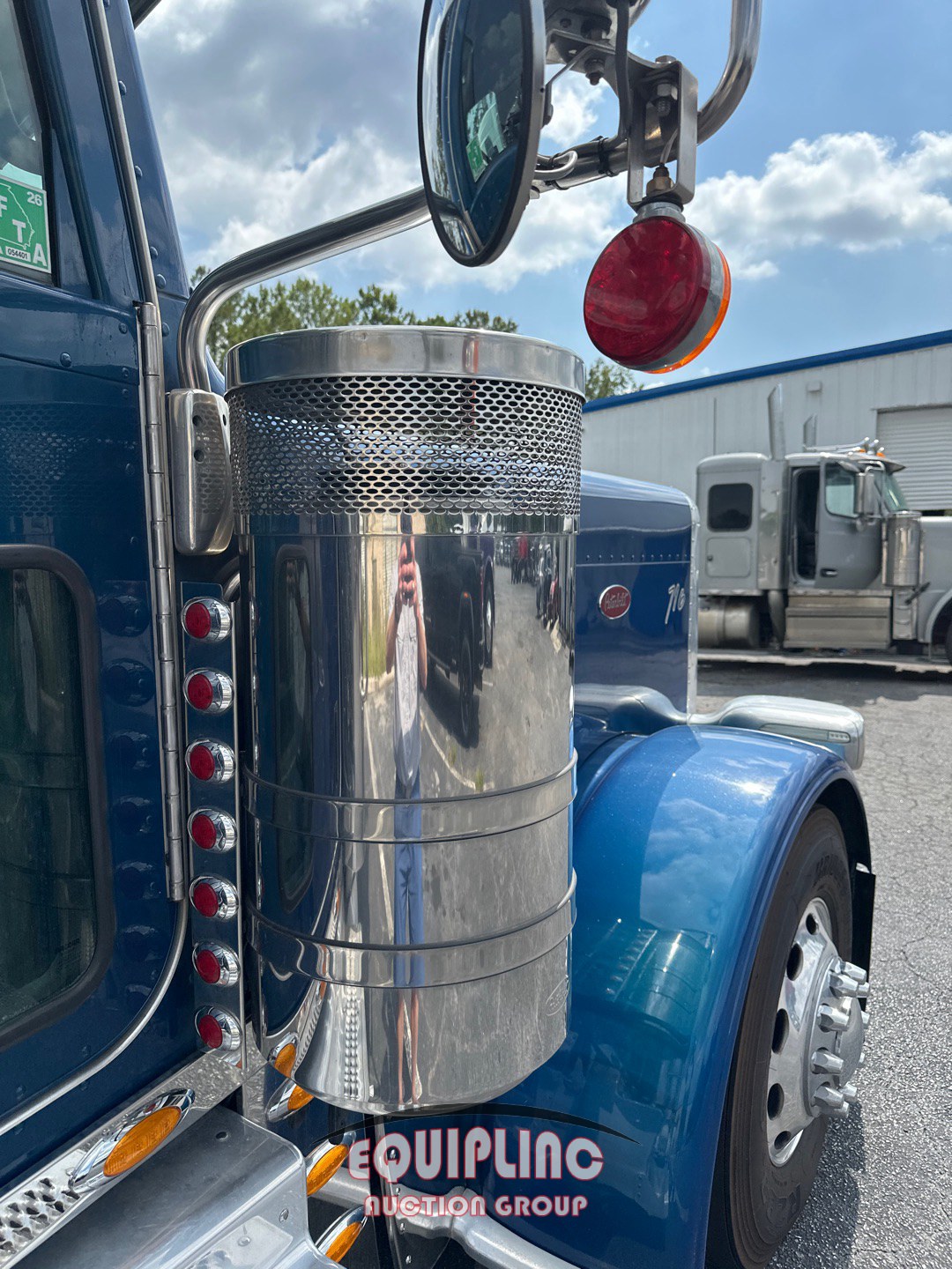 2019 Peterbilt 389