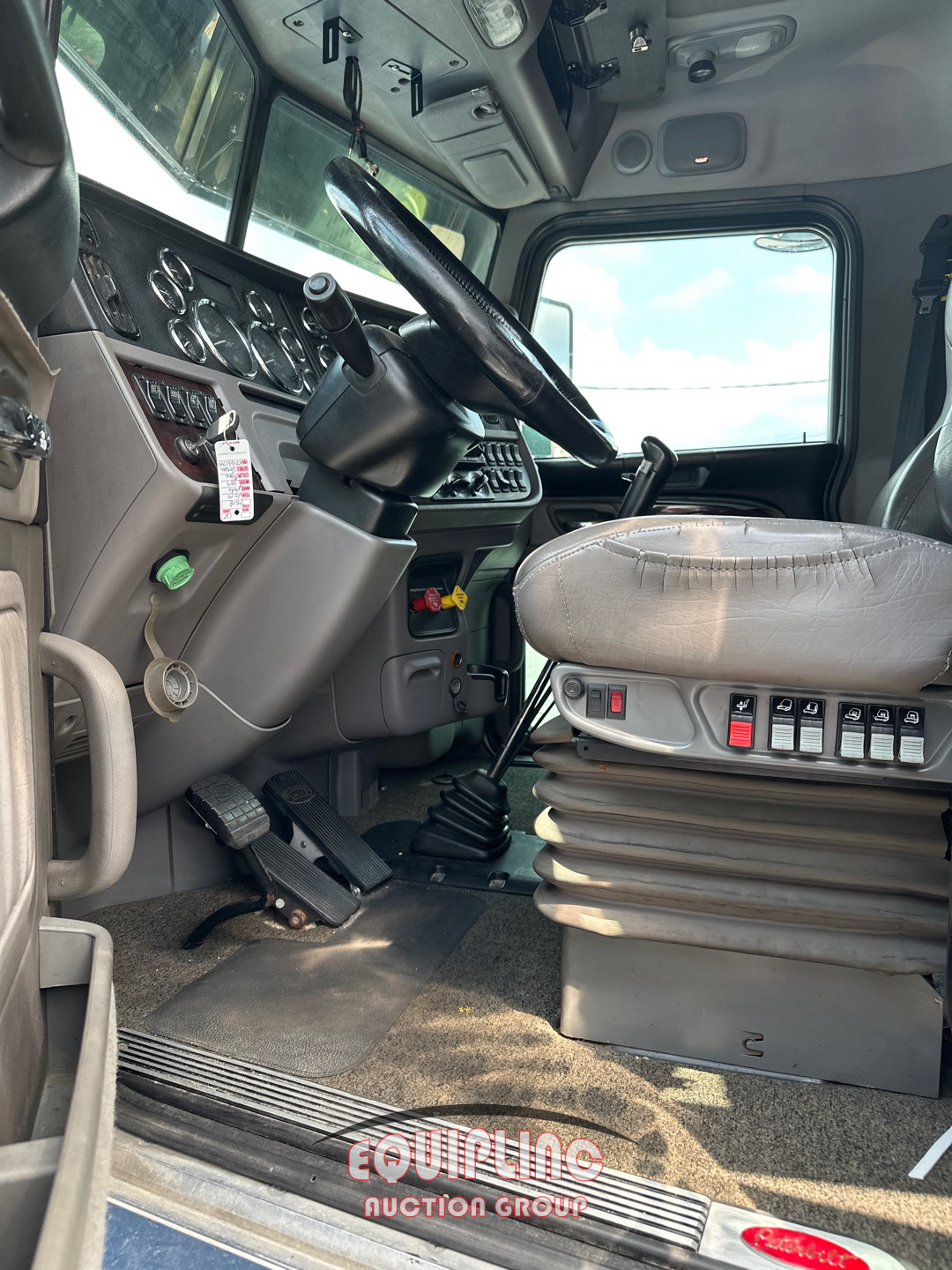 2019 Peterbilt 389