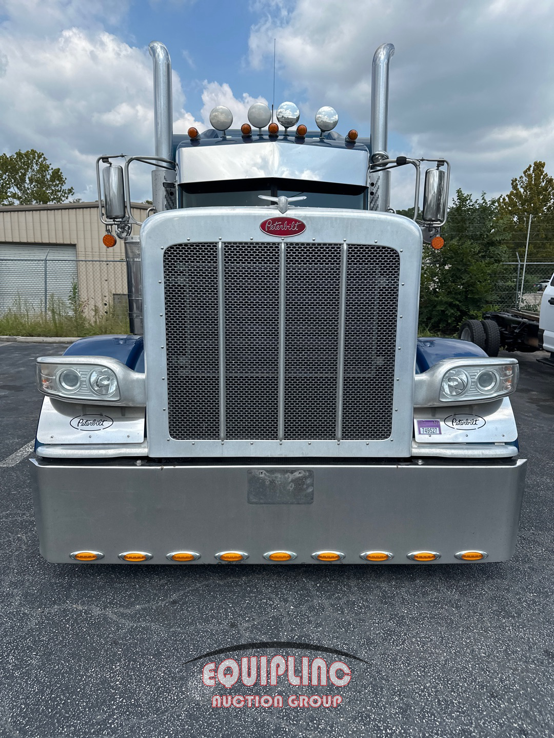 2019 Peterbilt 389