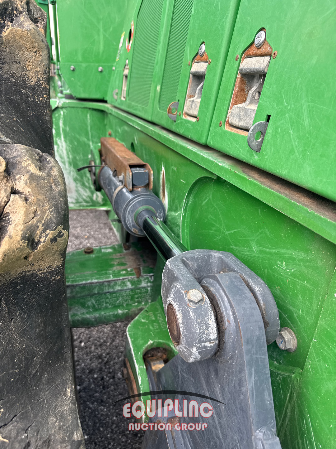 2022 John Deere 648