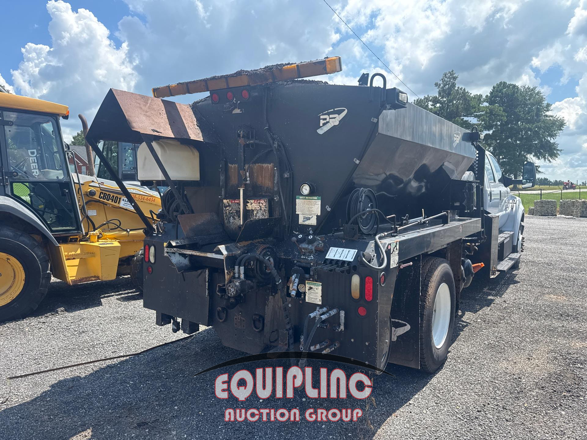 2016 Ford F750