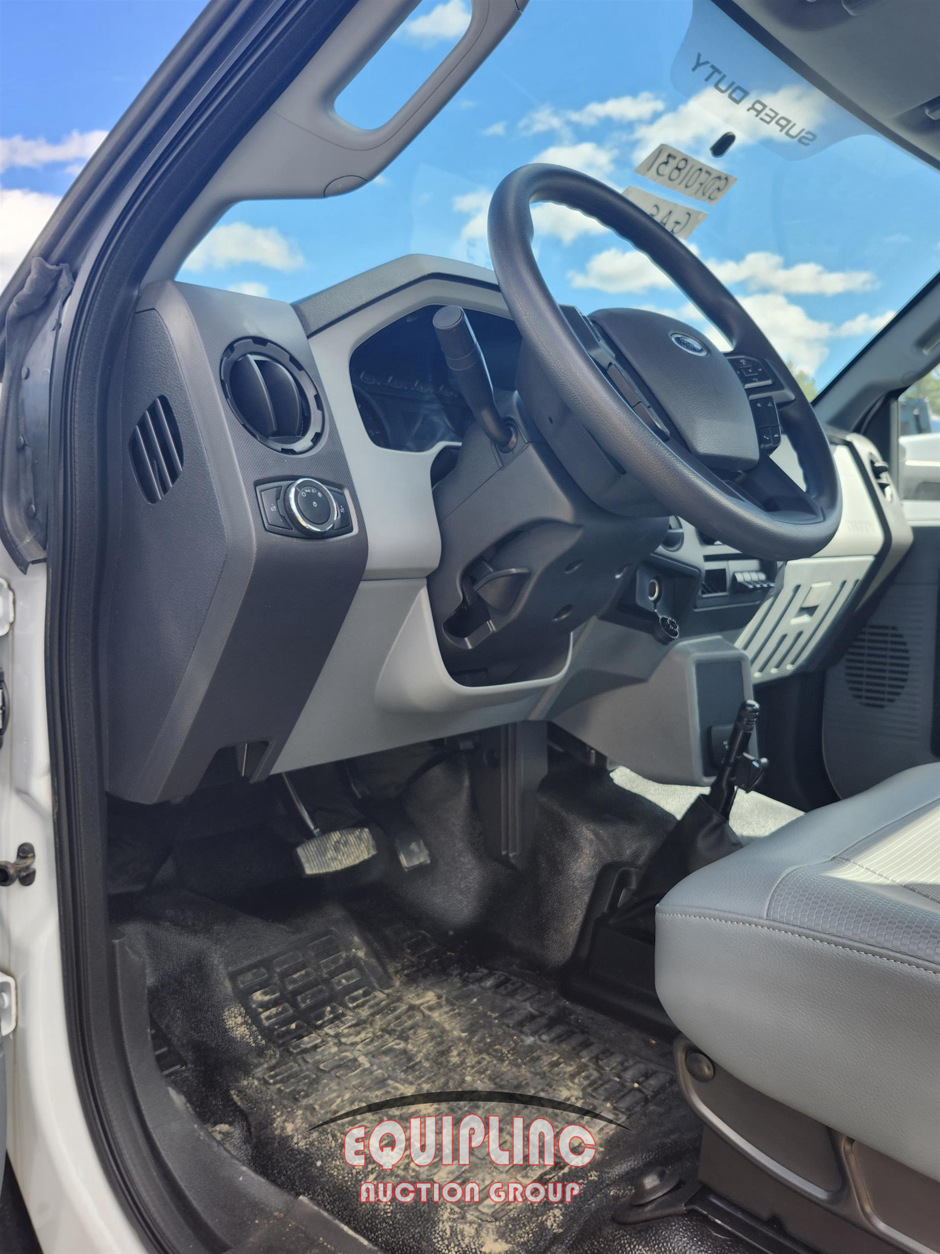 2025 Ford F750