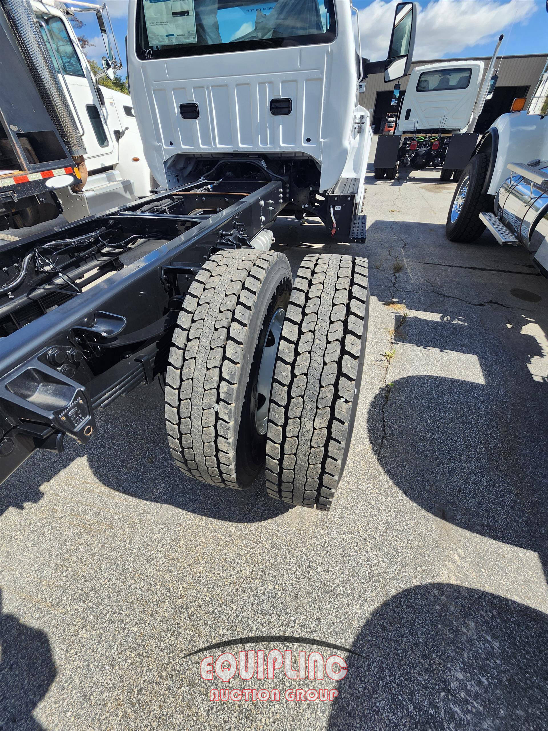2025 Ford F750
