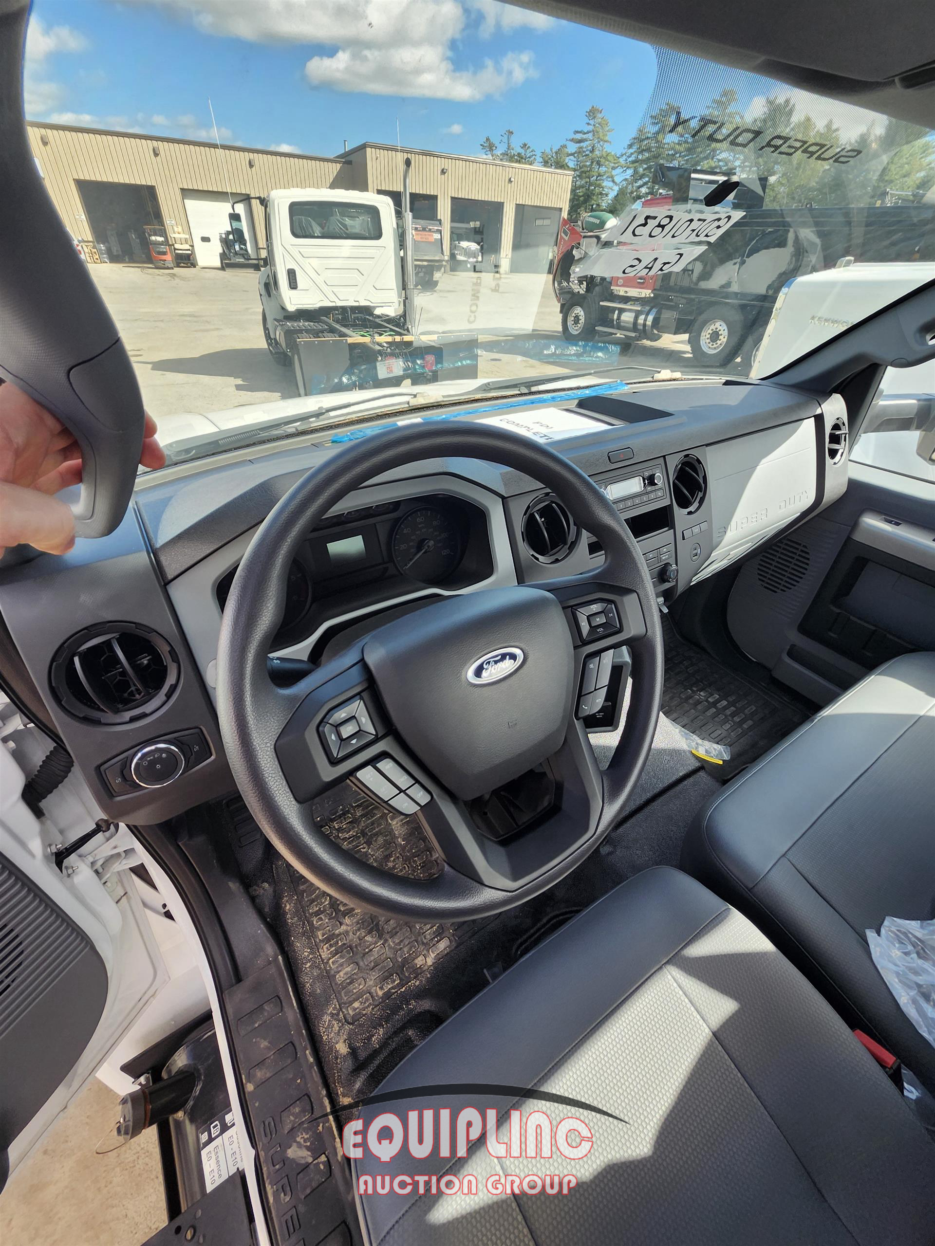 2025 Ford F750