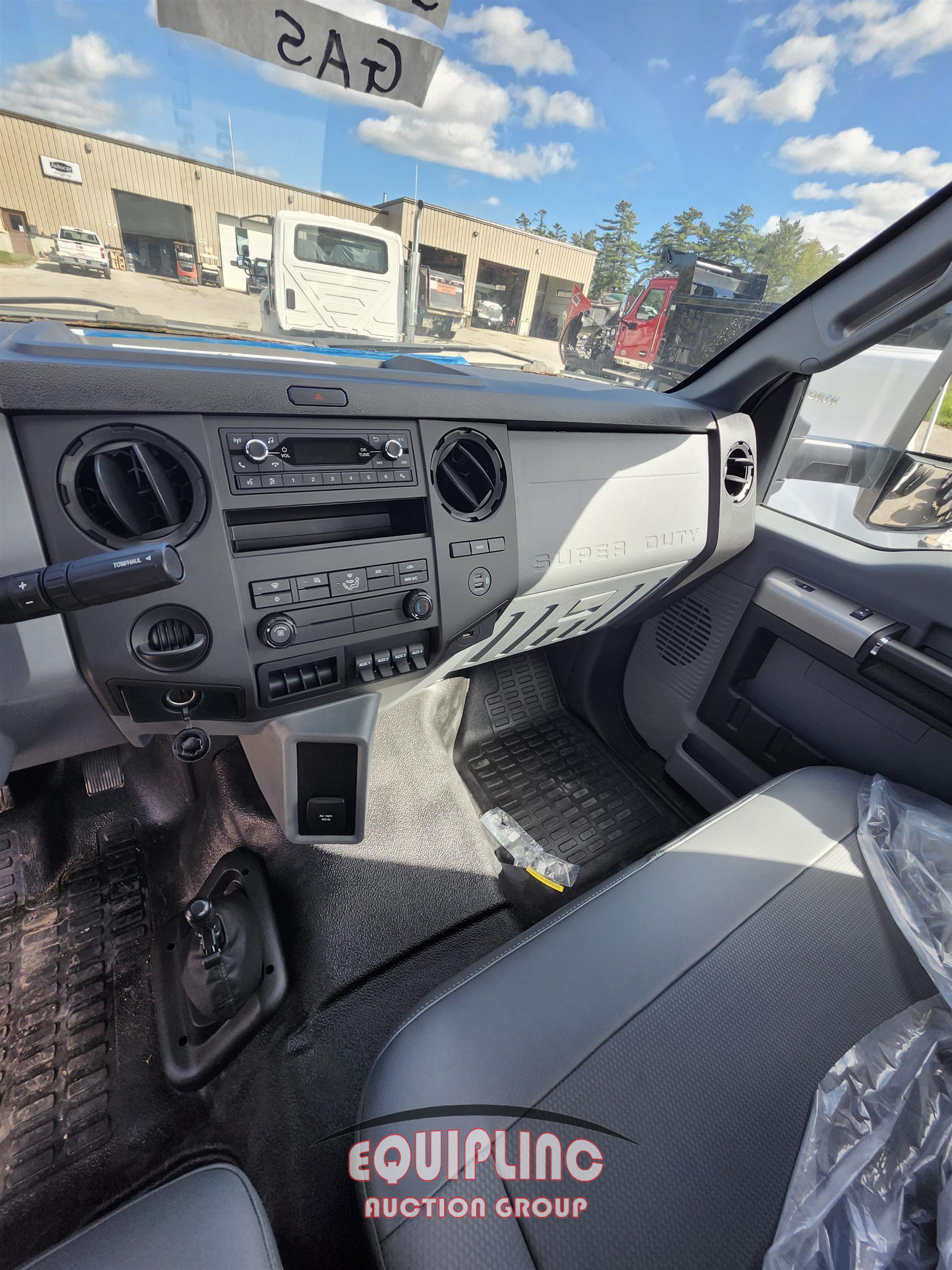 2025 Ford F750