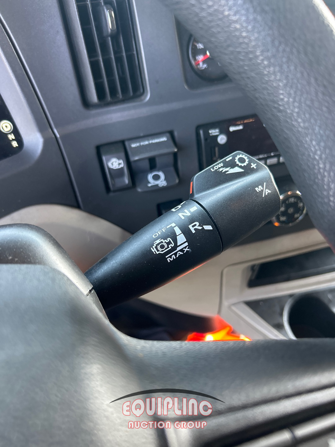 2023 Peterbilt 579
