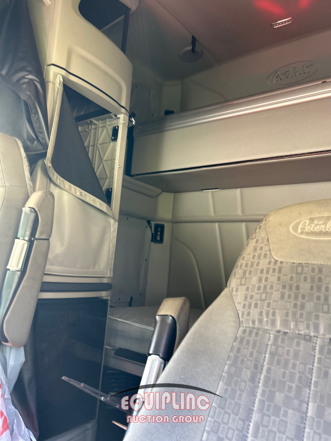 2023 Peterbilt 579