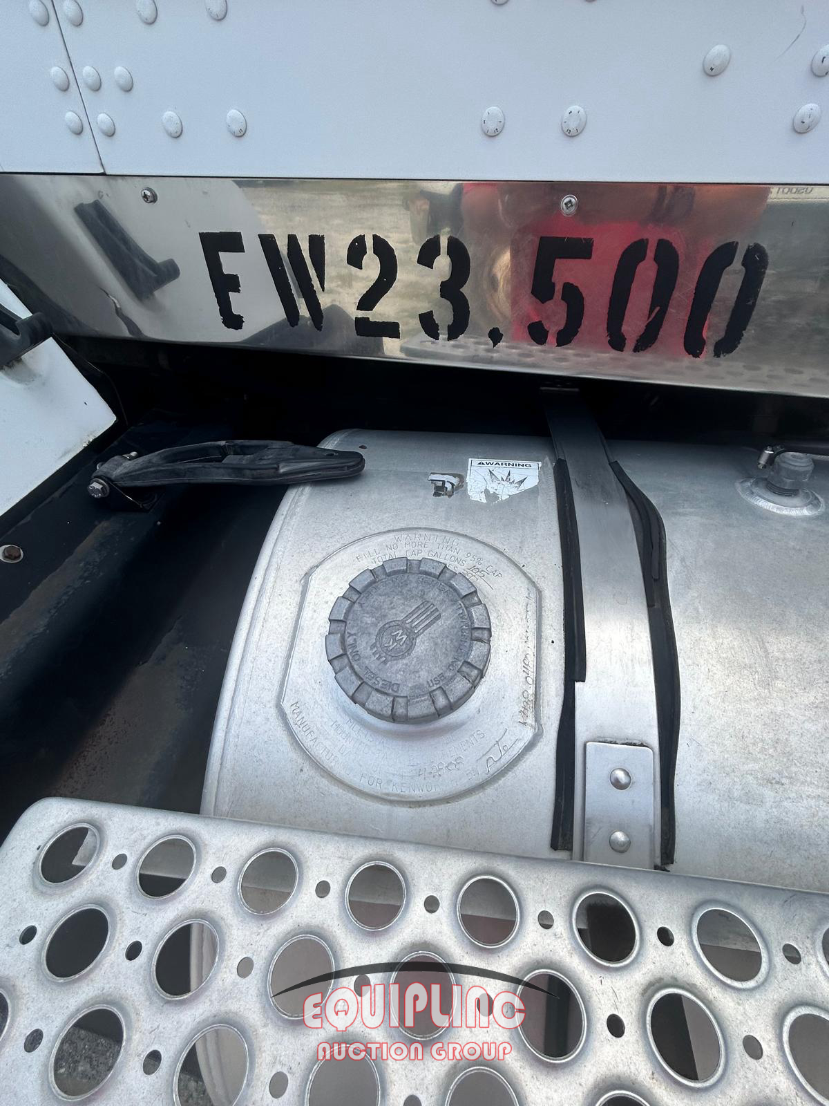 2009 Kenworth T8