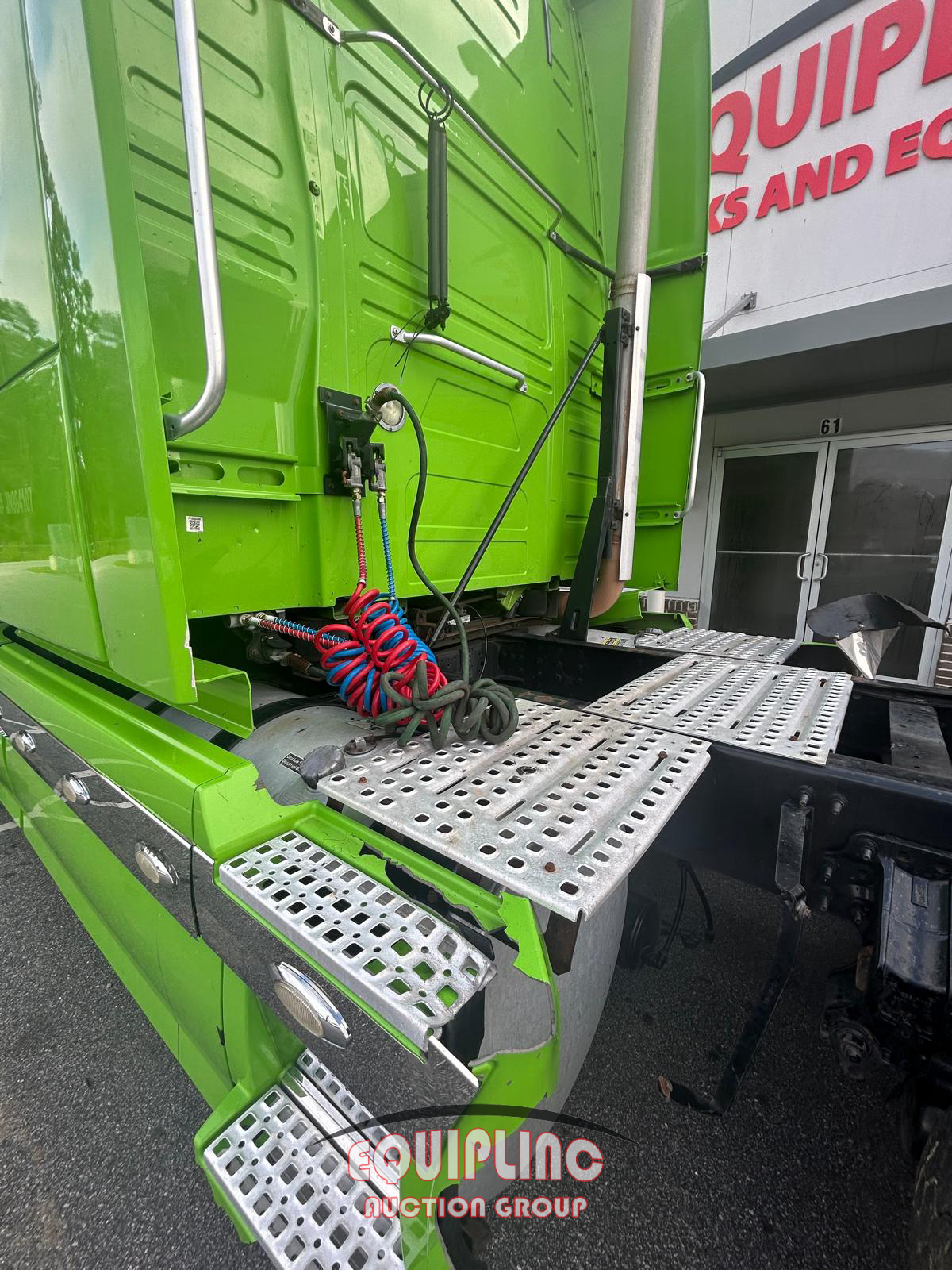 2018 Volvo VNL