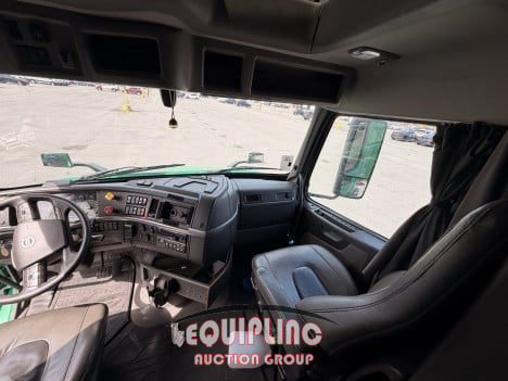 2021 Volvo VNL