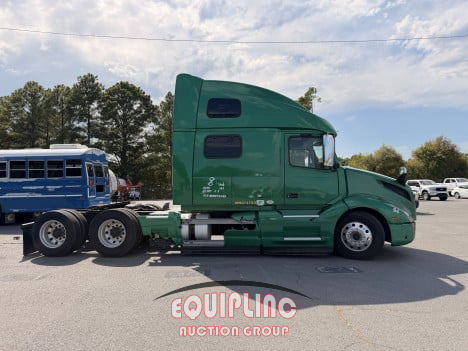 2021 Volvo VNL