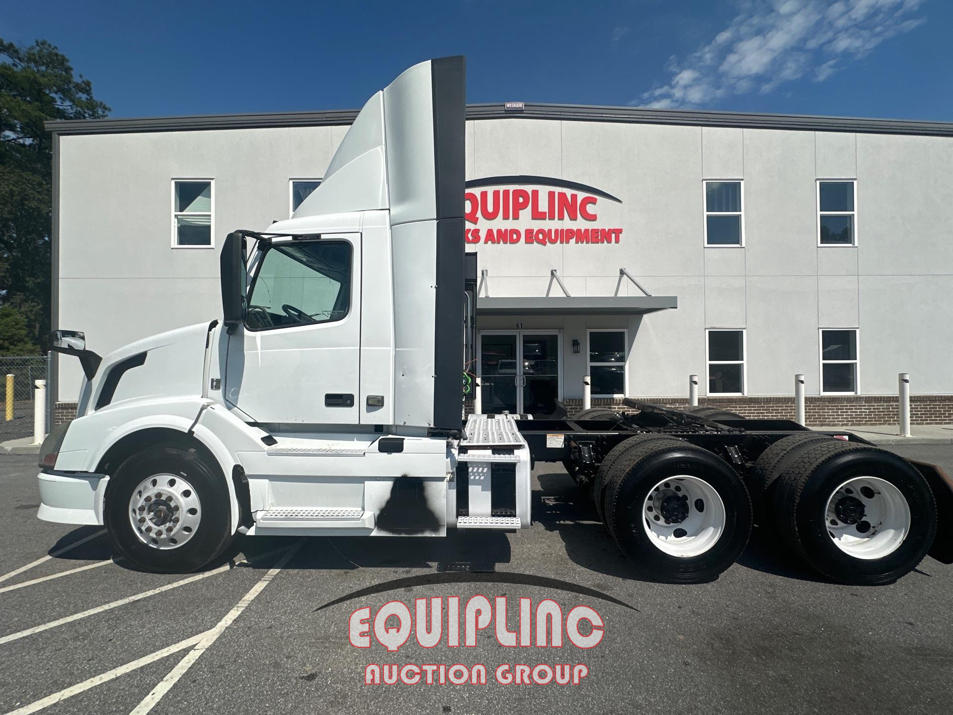 2014 Volvo VNL