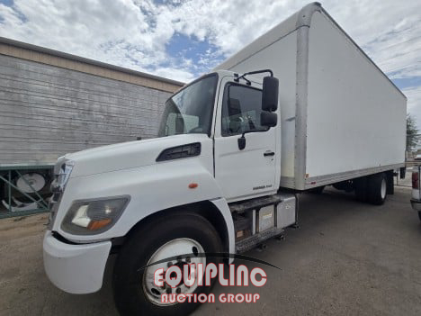 2017 Hino 268