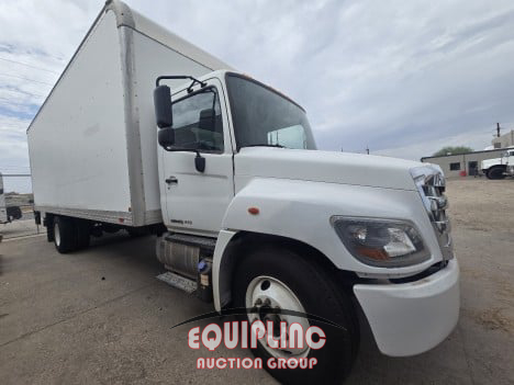2017 Hino 268