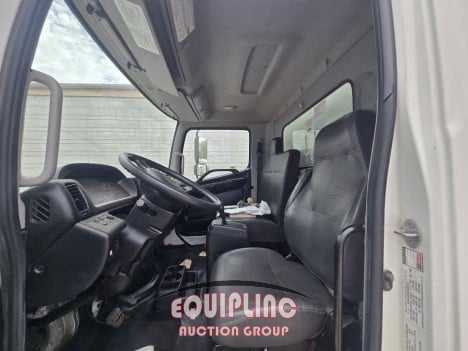 2017 Hino 268