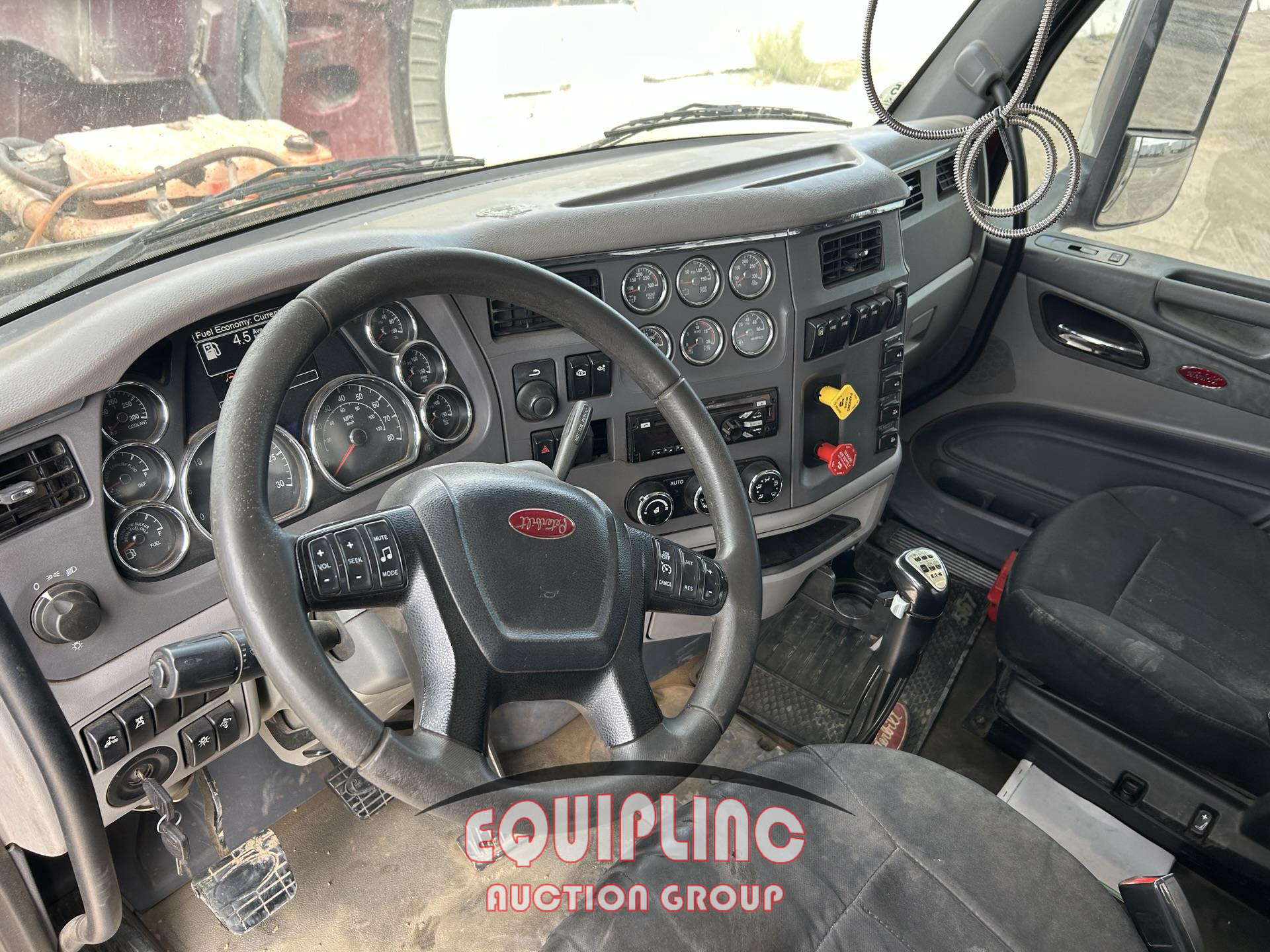 2015 Peterbilt 567