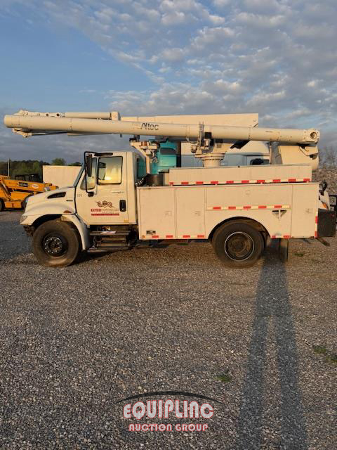 2010 International 4300