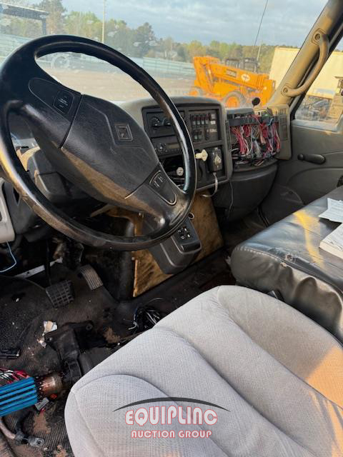 2010 International 4300