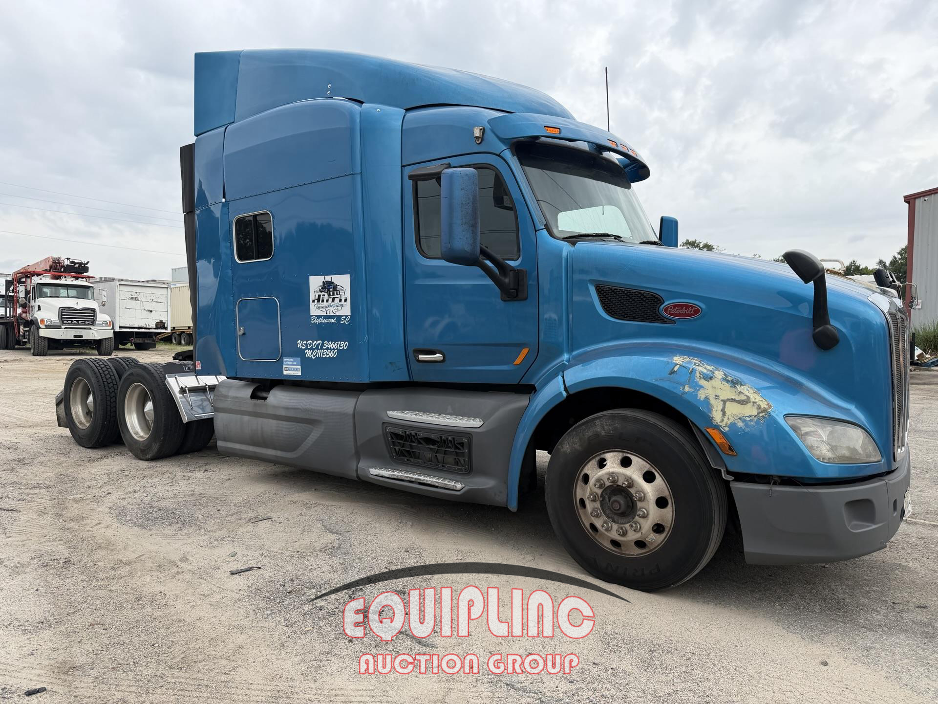 2017 Peterbilt 579