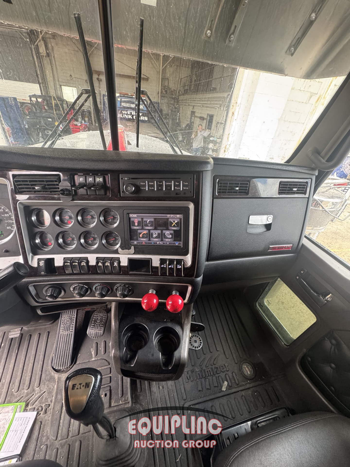 2016 Kenworth W900
