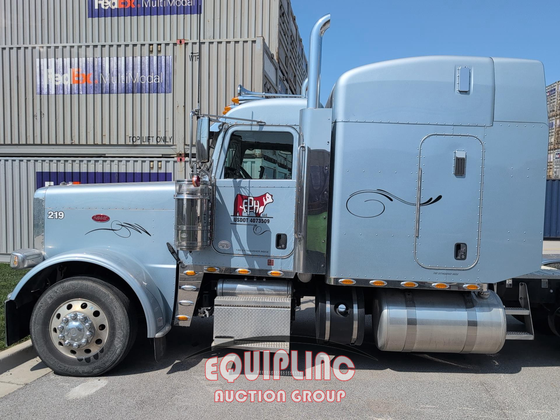 2019 Peterbilt 389