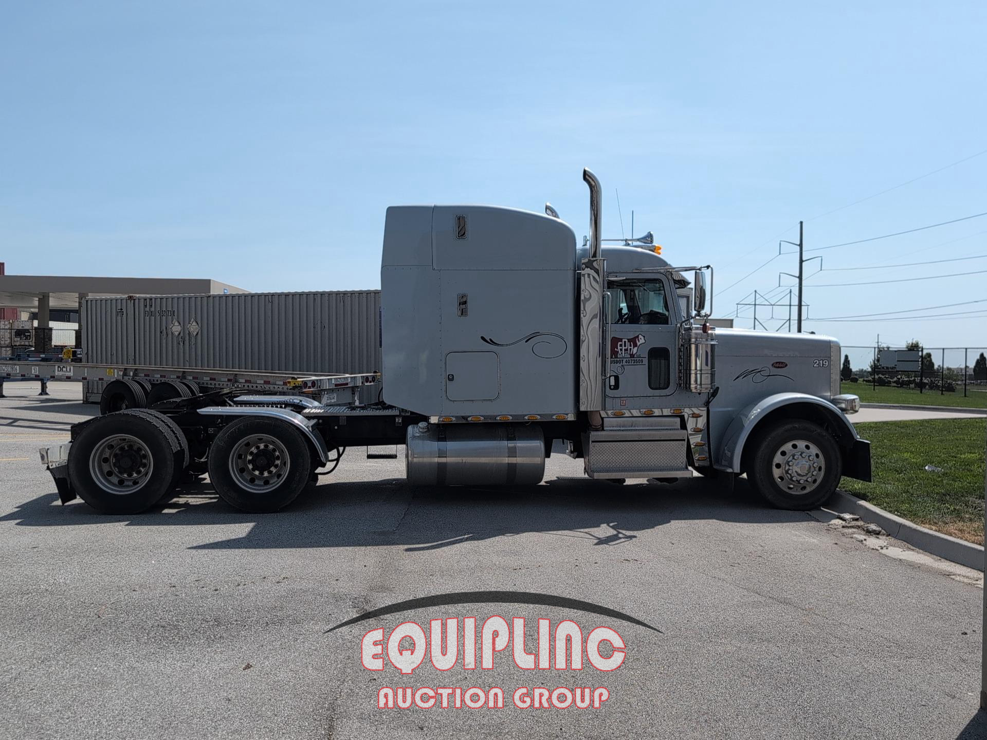 2019 Peterbilt 389
