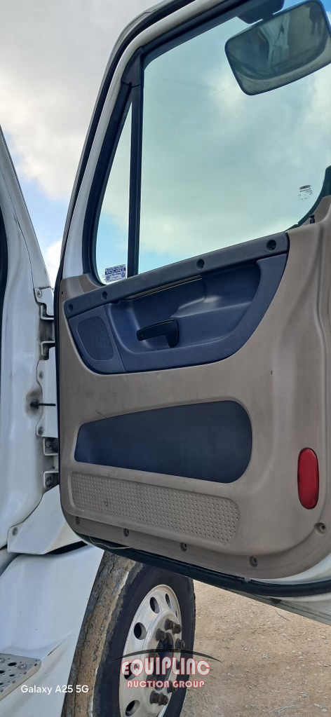 2018 Freightliner CASCADIA